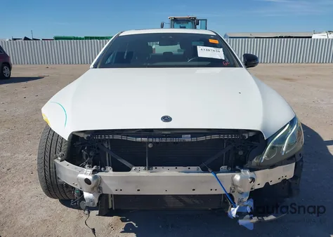 2019 Mercedes-Benz E 300 z USA, uszkodzony, nr VIN WDDZF4JB6KA600361